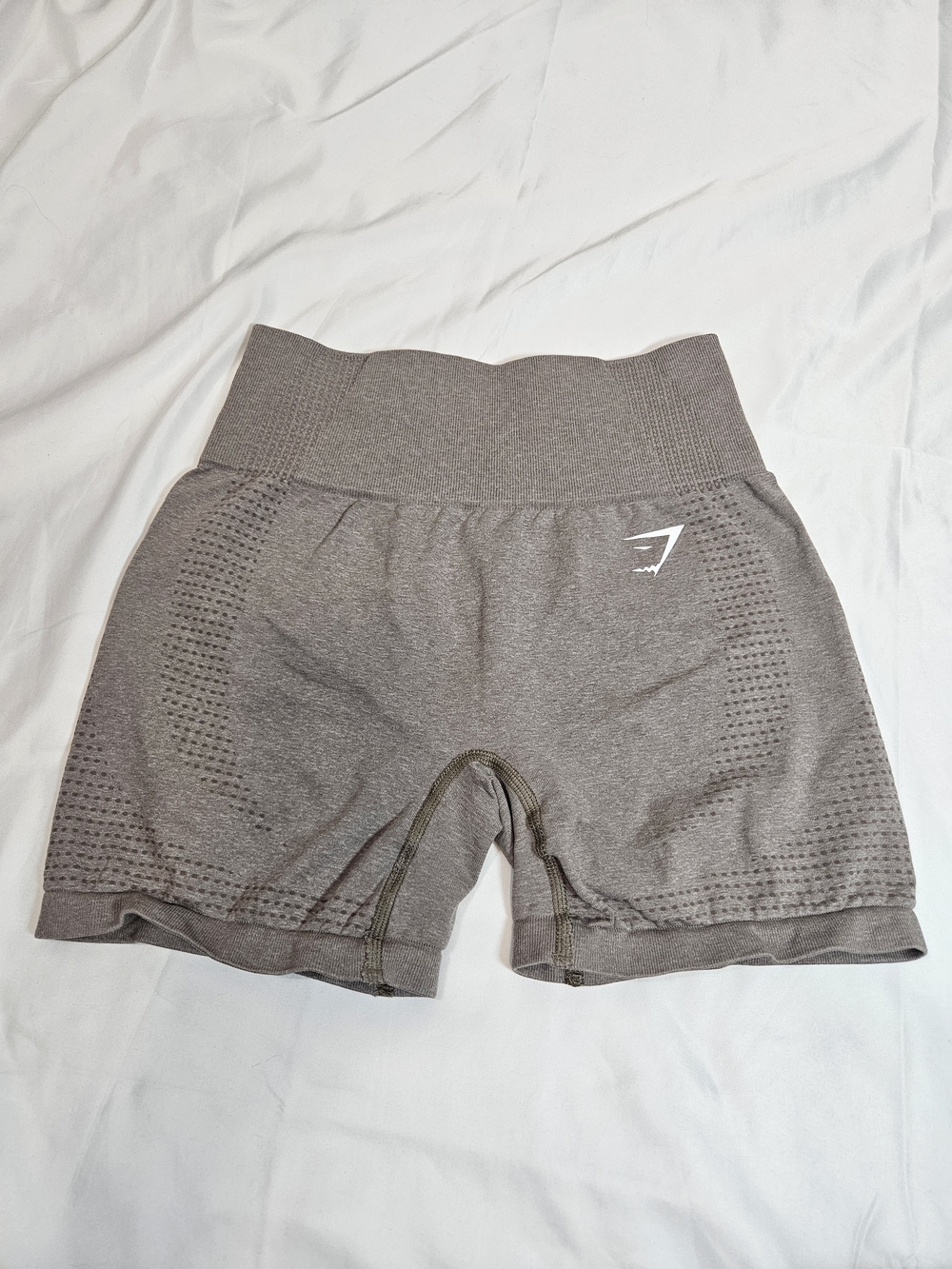 Gymshark Seamless High-Rise Athletic Shorts in Grey Activewear Sporty Yoga